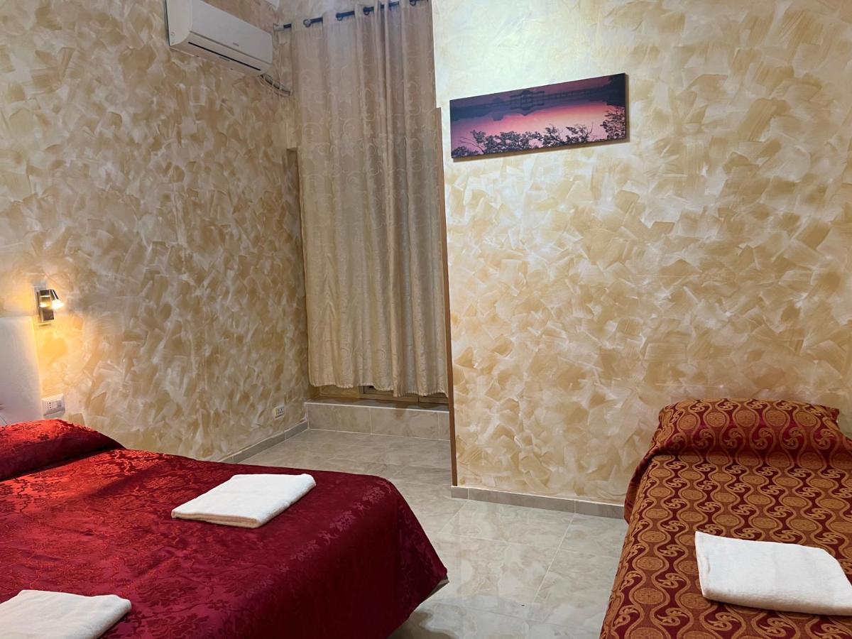 Monlight Guest House Rome Bagian luar foto